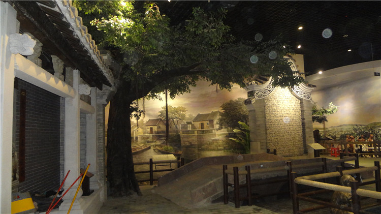 佛山南海石景宜博物館仿真榕樹(shù) 佛山南海石景宜博物館仿真榕樹(shù)