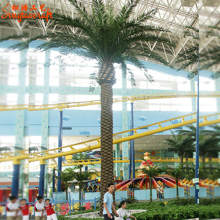 游樂園景觀人造海棗樹