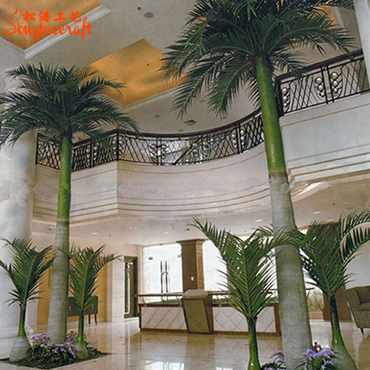 室內(nèi)假大王椰子樹